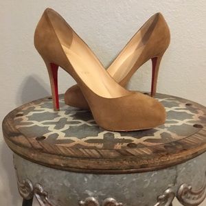 Christian Louboutin Fifi 100 Camel Suede Pumps